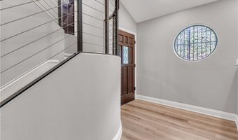 29729 Strawberry Hill Dr, Agoura Hills, CA 91301