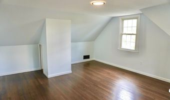 62 Woodmere Rd, Bristol, CT 06010