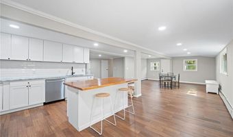 260 Woodville Alton Rd, Hopkinton, RI 02832