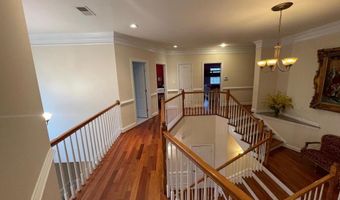 4113 WOODLAND Rd, Annandale, VA 22003