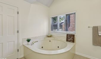 11120 Saint Charles Pl, Carmel, IN 46033