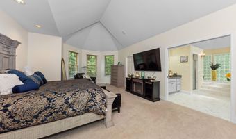 2086 Valleyview Dr, Ann Arbor, MI 48105