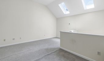 51 Faith Ln 51, Danbury, CT 06810