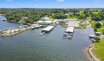 1066 Lake Viking Ter, Altamont, MO 64620