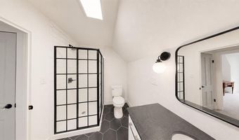 902 NW B St, Ardmore, OK 73401