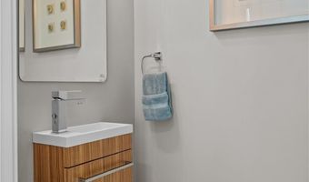 50 Kettle Point Ave 50, East Providence, RI 02914