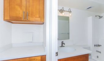 801 Ala Nioi Pl 706, Honolulu, HI 96818