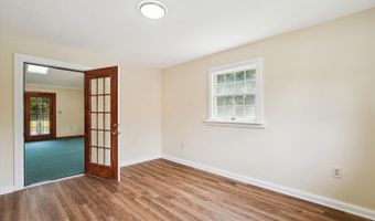 7300 NEEDWOOD Rd, Rockville, MD 20855