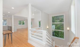 39 Hubbard Ave, Asheville, NC 28806