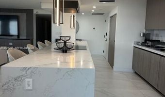 19707 Turnberry Way 23J, Aventura, FL 33180