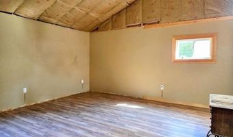 237 Halls Pond Rd, Charlestown, NH 03603