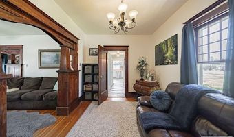 464 S Meridian St, Blackfoot, ID 83221