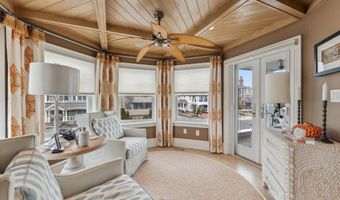 182 65th St, Avalon, NJ 08202