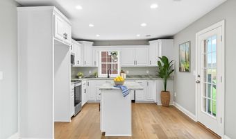 311 Oak Grove Dr, Bardstown, KY 40004