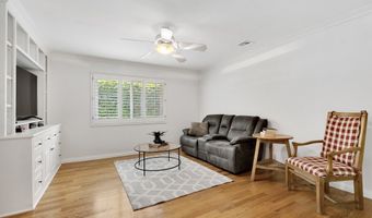 5792 Carell Ave, Agoura Hills, CA 91301