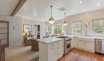 81 Wyanoak Rd, Highlands, NC 28741