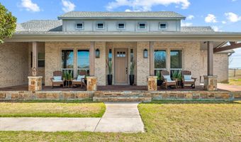 570 S Point Ct, Aledo, TX 76008