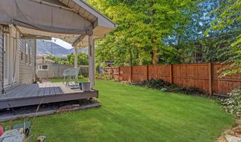 433 W CHASE Ln N, Centerville, UT 84014
