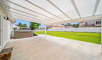 2716 Russell Rd, Ashtabula, OH 44004