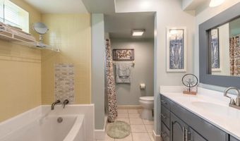 410 Ipswich St, Altamonte Springs, FL 32701