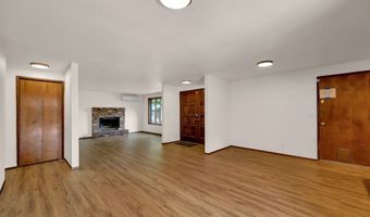 7087 ASTER St, Springfield, OR 97478