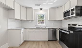 5887 Main St, Bailey, NC 27807