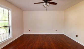 1527 Longleaf Dr, Bainbridge, GA 39819