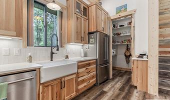 1536 Shadow Run, Ashton, ID 83420