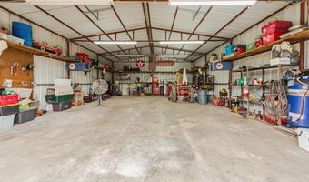 409 S Hubbard St, Alvord, TX 76225