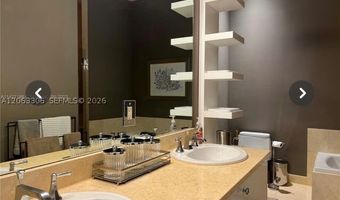 20000 E Country Club Dr 114, Aventura, FL 33180