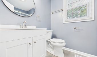 2126 Tartan Rd, Anderson, IN 46012