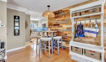 21 Mount St 4A, Bay Head, NJ 08742