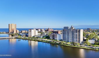 500 Deal Lake Dr 2D, Asbury Park, NJ 07712