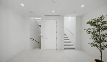 9459 Beverly Crst, Los Angeles, CA 90210