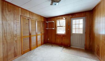 139 Fletcher Rd, Auburn, ME 04210