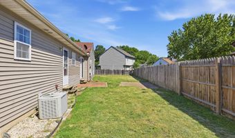 1 CROSLEY Ct, Dover, DE 19904