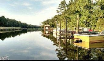 1044 Mill Creek Rd, Minnesott Beach, NC 28510