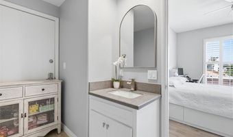 10790 Rose Ave 304, Los Angeles, CA 90034