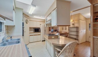1229 Iriquois Dr, Barefoot Bay, FL 32976