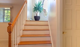 37 Yearling Run Rd, Bourne, MA 02532