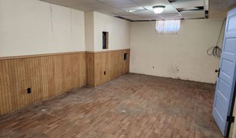 908 E 9th St, Atlantic, IA 50022