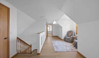 13294 212th Ave, Anamosa, IA 52205