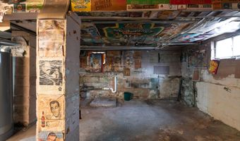 71 W 17TH St, Bayonne, NJ 07002