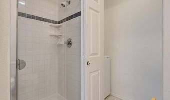 1720 Elcadore Dr #B, Anchorage, AK 99507