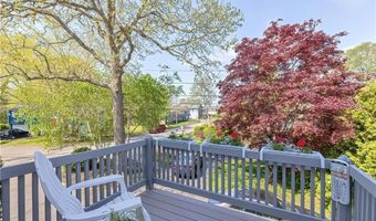 35 Fales Rd, Bristol, RI 02809