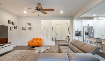 923 W YELLOWSTONE Way, Chandler, AZ 85248