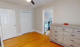 295 French St, Bangor, ME 04401