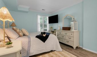109 Dundee Ct, Aberdeen, NJ 07747