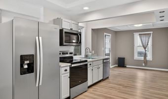 279 S Main St, Athol, MA 01331