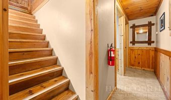 184 Dutch Treat Rd, Banner Elk, NC 28604